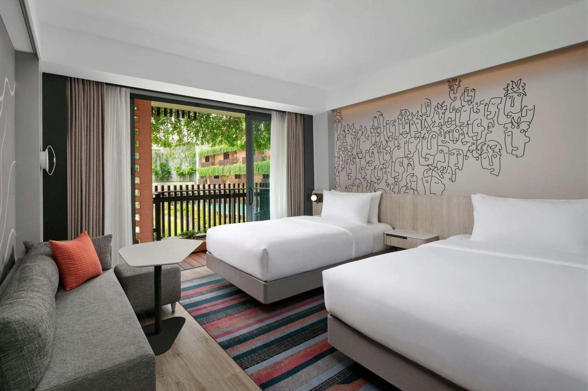 Aloft Bali Kuta At Beachwalk Exterior photo